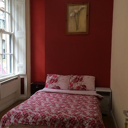 The Apache Hostel Dublin Exterior photo