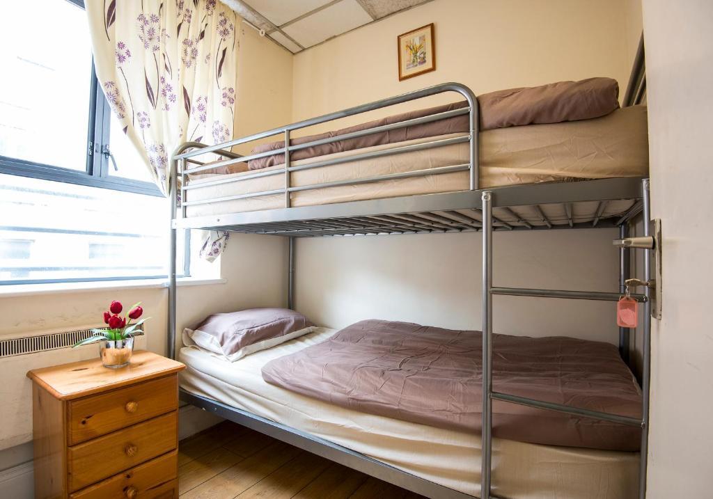 The Apache Hostel Dublin Room photo